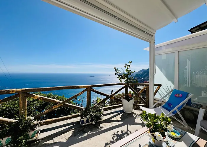 Yourhome - White House Gio